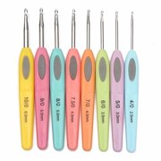 Hot 8Pcs Set Soft Plastic Handle Ergonomic Aluminum Crochet Hooks Needles Kit