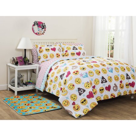 Emoji Pals Bed In A Bag Bedding Set Emoji Pals Bed In A Bag Bedding Set
