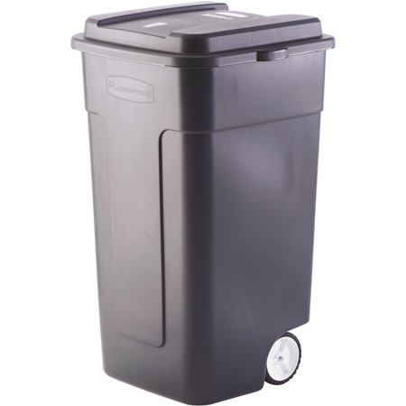 Rubbermaid 50-Gallon Wheeled Roughneck Trashcan, Black ...