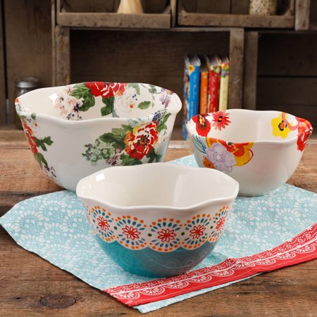 The Pioneer Woman Flea Market 3-Piece Scalloped Serving Bowl Set